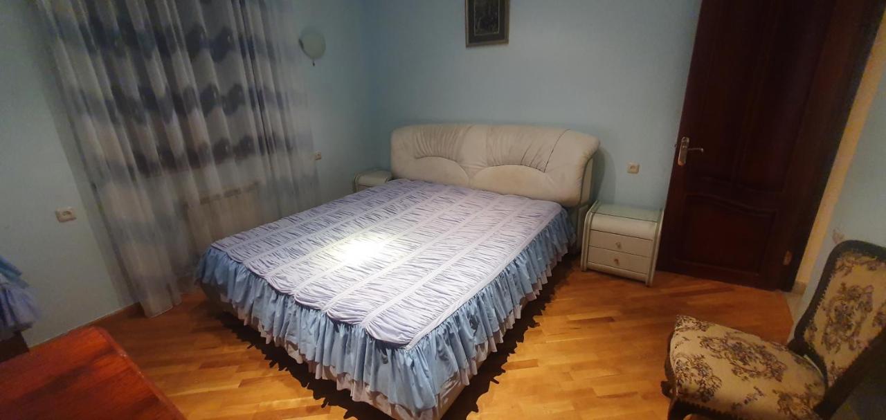 Guest House יירבאן מראה חיצוני תמונה