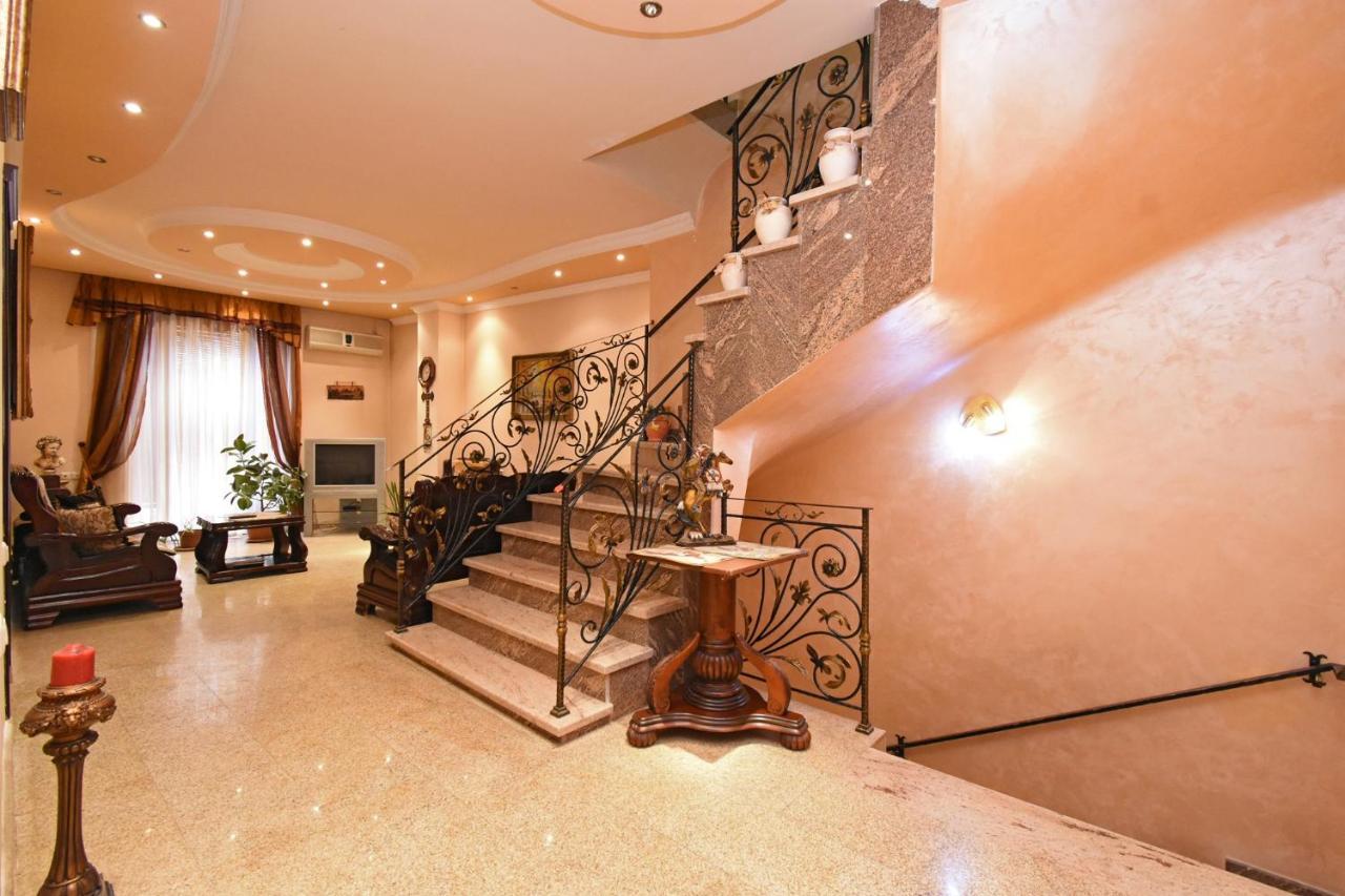 Guest House יירבאן מראה חיצוני תמונה
