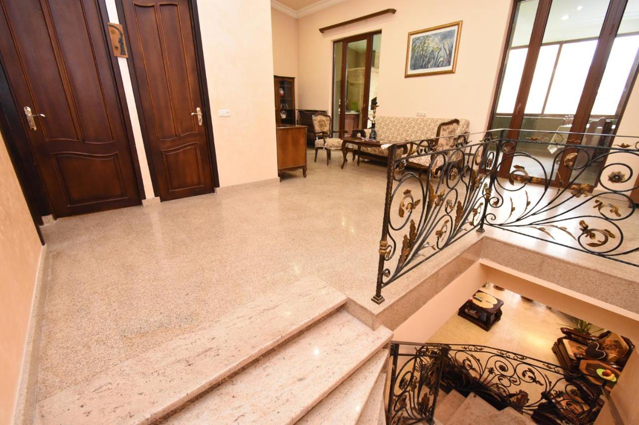 Guest House יירבאן מראה חיצוני תמונה