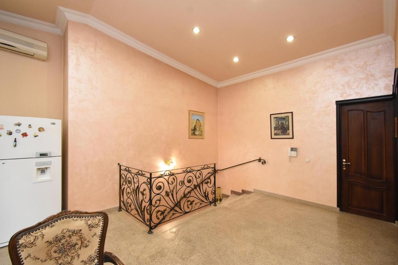 Guest House יירבאן מראה חיצוני תמונה